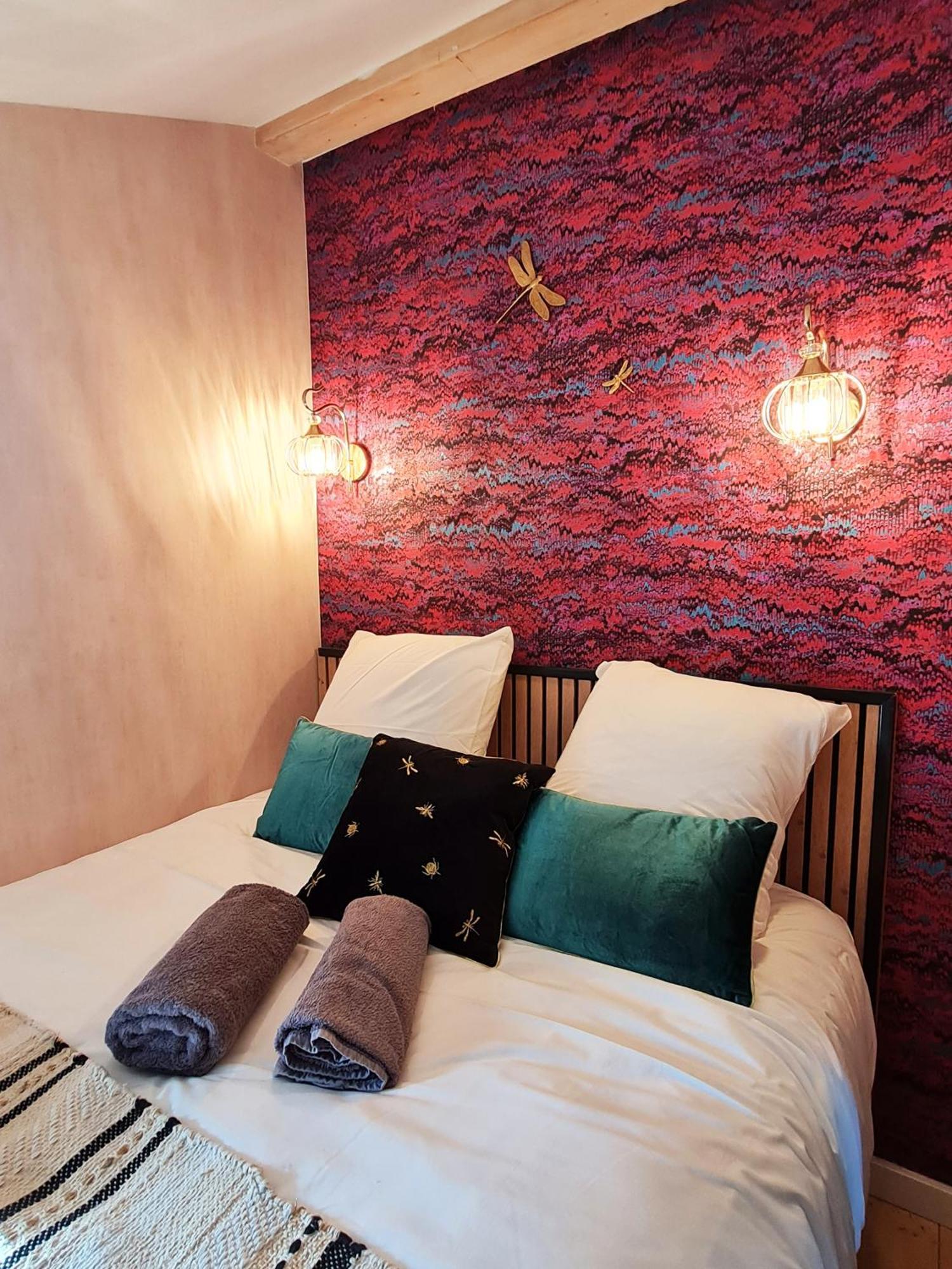 Du Domaine Des Fees Chalet *